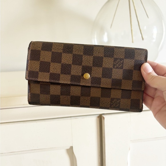 Vintage Louis Vuitton Wallet - Picture 1 of 10